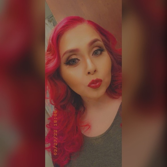 Meet your Posher, Yuri - Picture 1 of 1